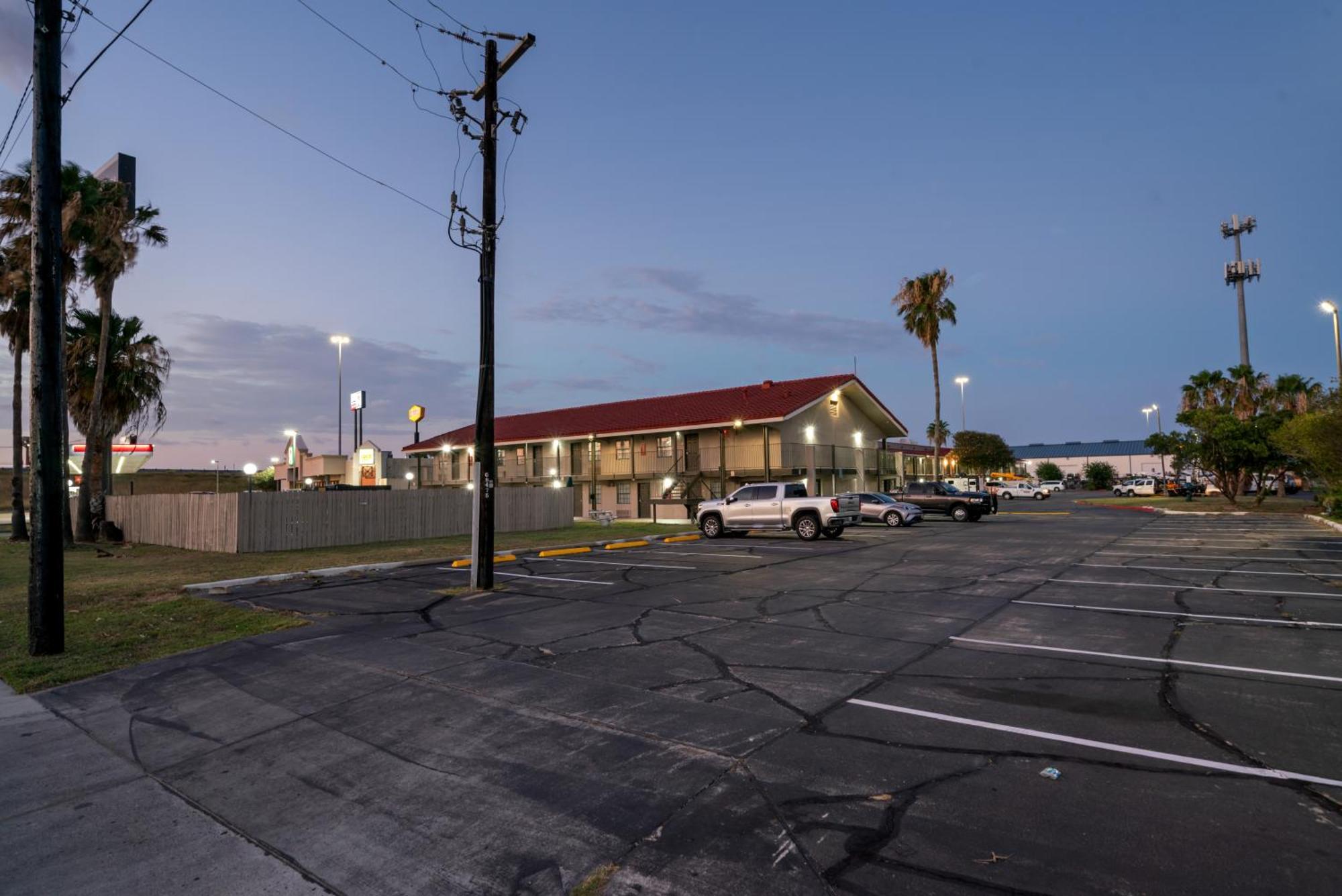 La Quinta Inn By Wyndham Corpus Christi North Exterior foto