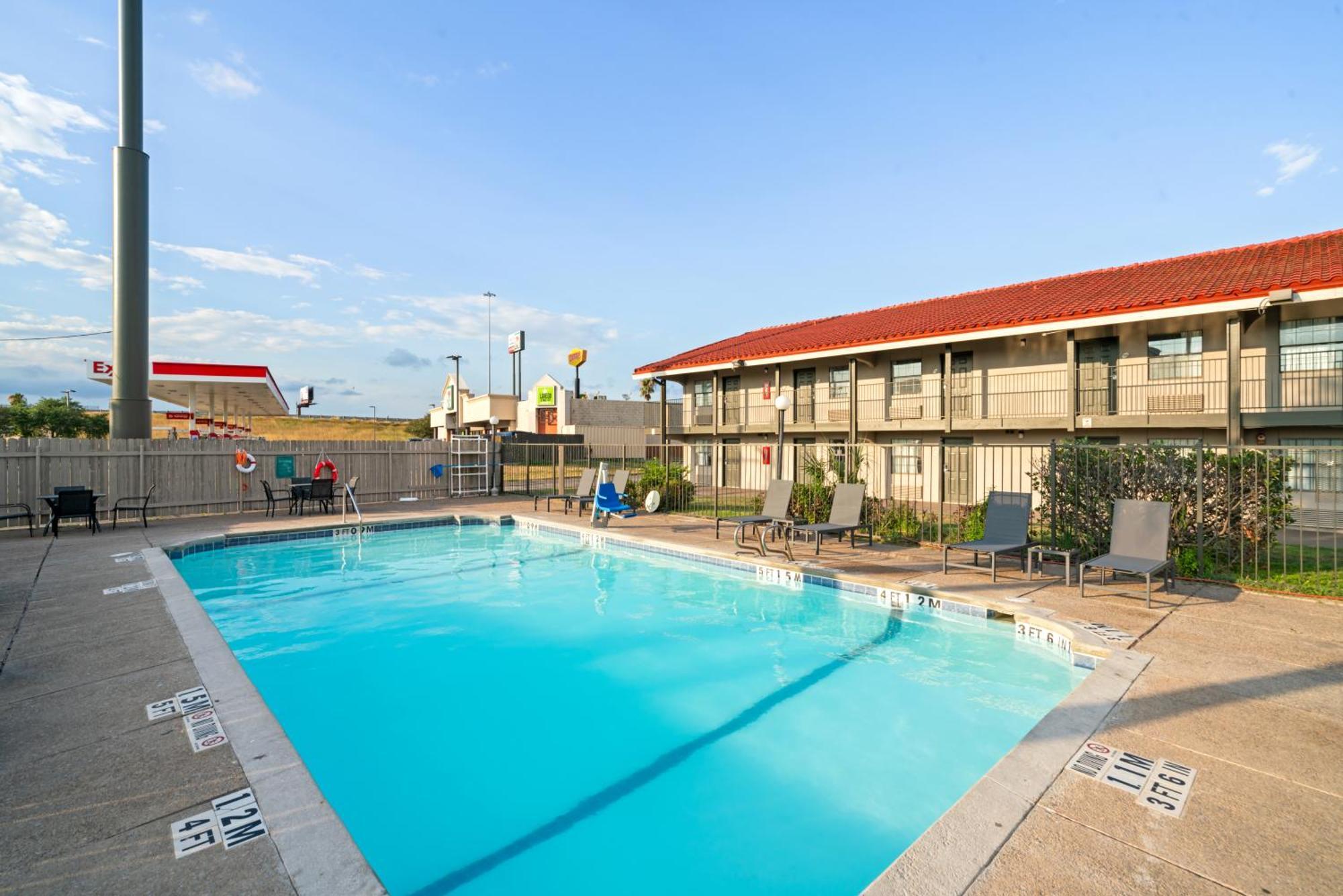 La Quinta Inn By Wyndham Corpus Christi North Exterior foto