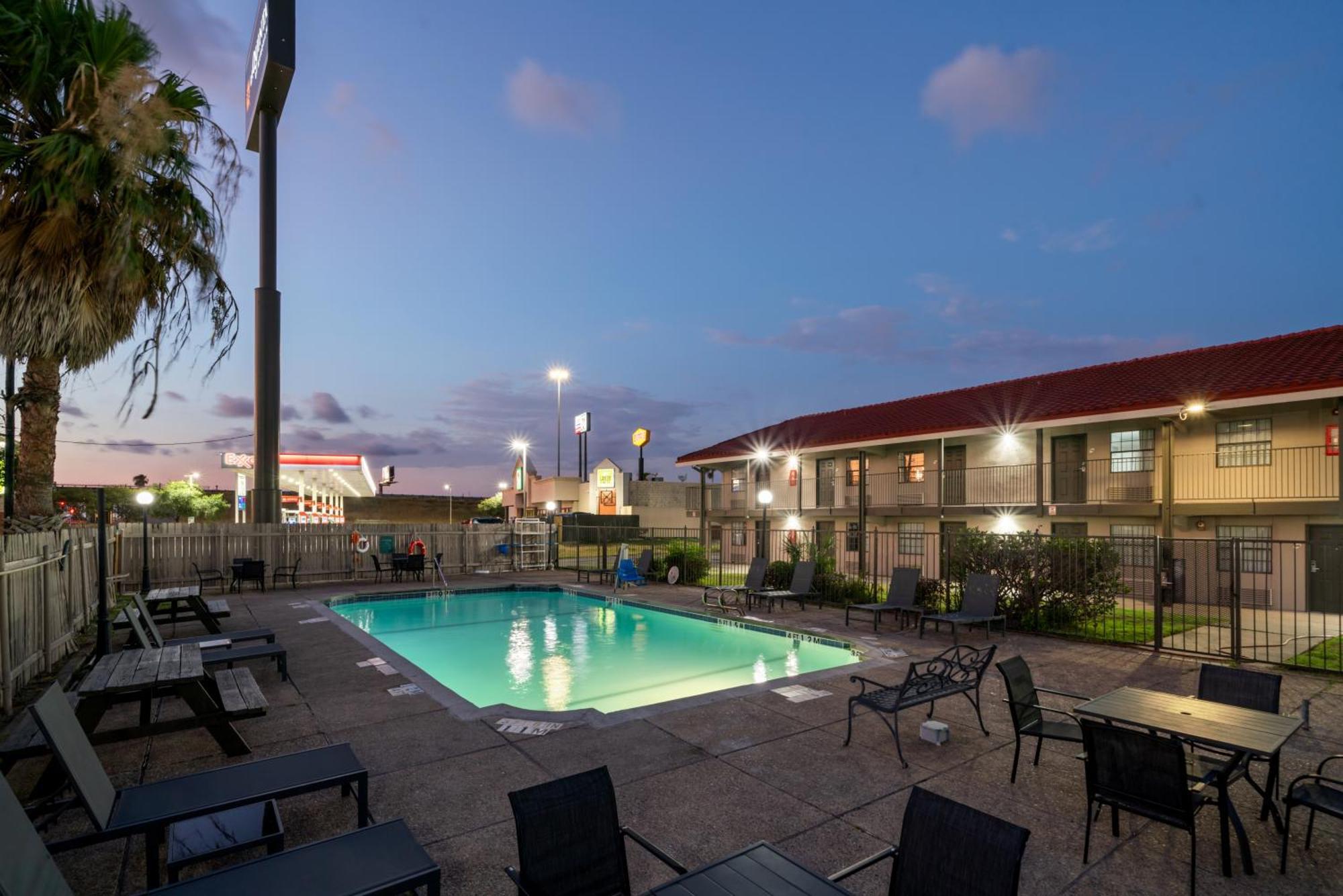 La Quinta Inn By Wyndham Corpus Christi North Exterior foto
