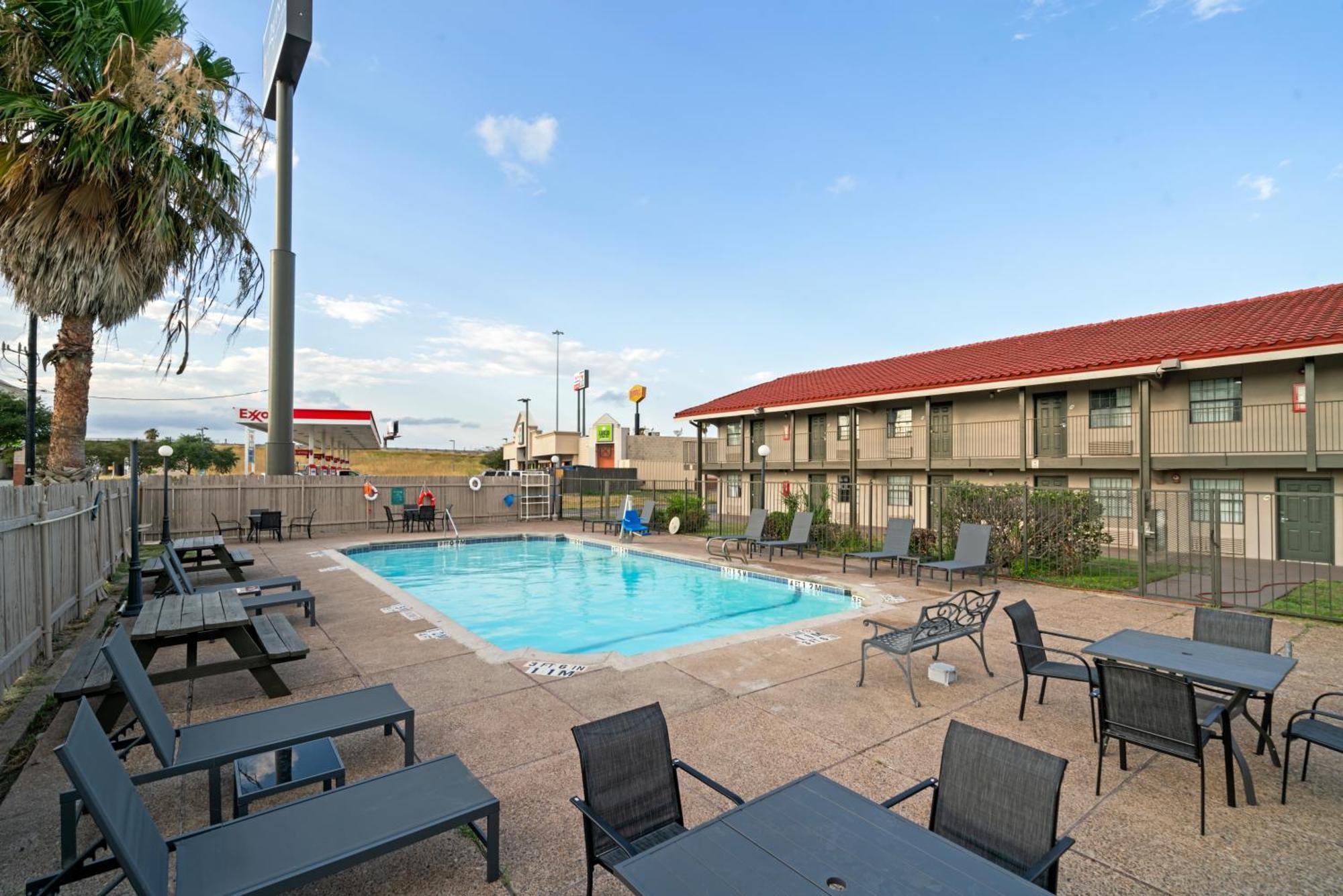 La Quinta Inn By Wyndham Corpus Christi North Exterior foto
