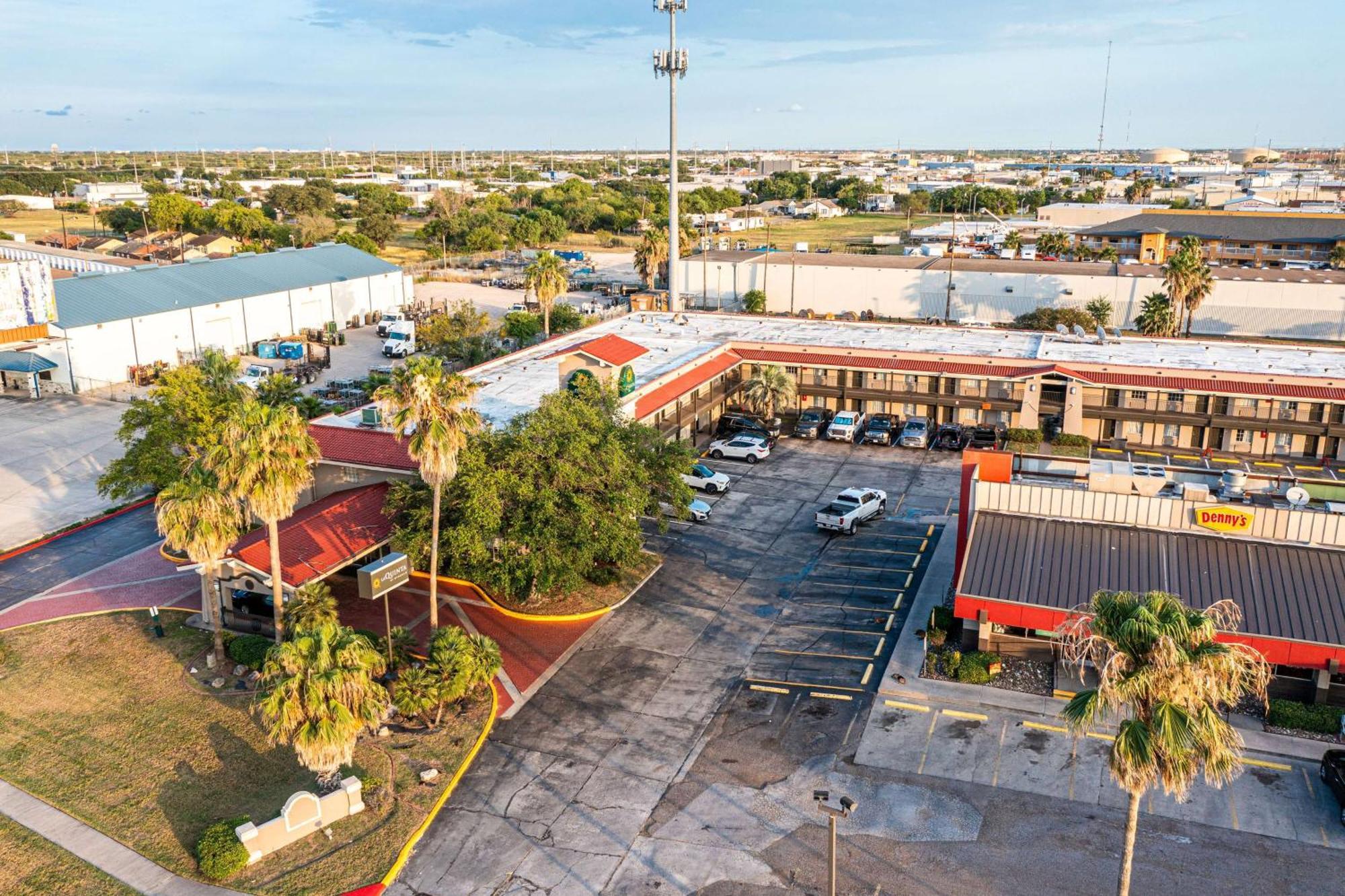La Quinta Inn By Wyndham Corpus Christi North Exterior foto